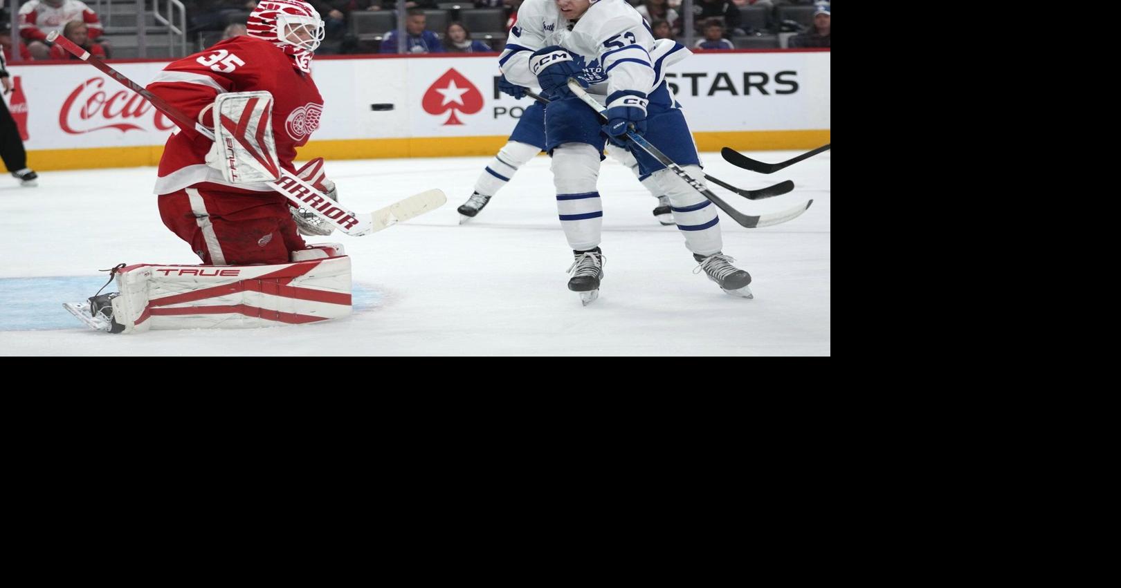 'He looks the part': Maple Leafs rookie Easton Cowan impresses in NHL debut