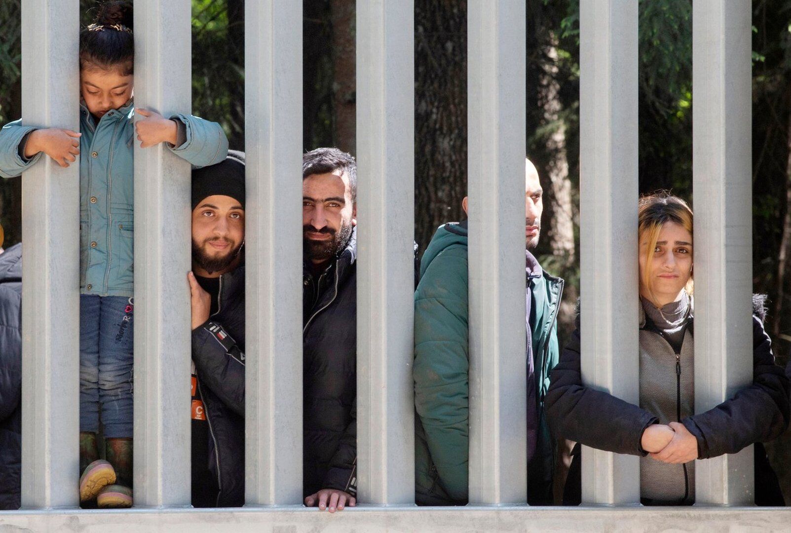 Thread Measuring Using Wires Poland halted asylum claims at the Belarus border and now wants Europe ...