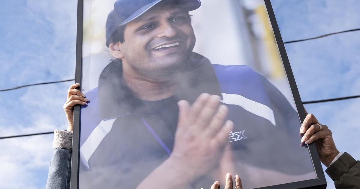 Vigil held for man who died in interaction with Toronto police