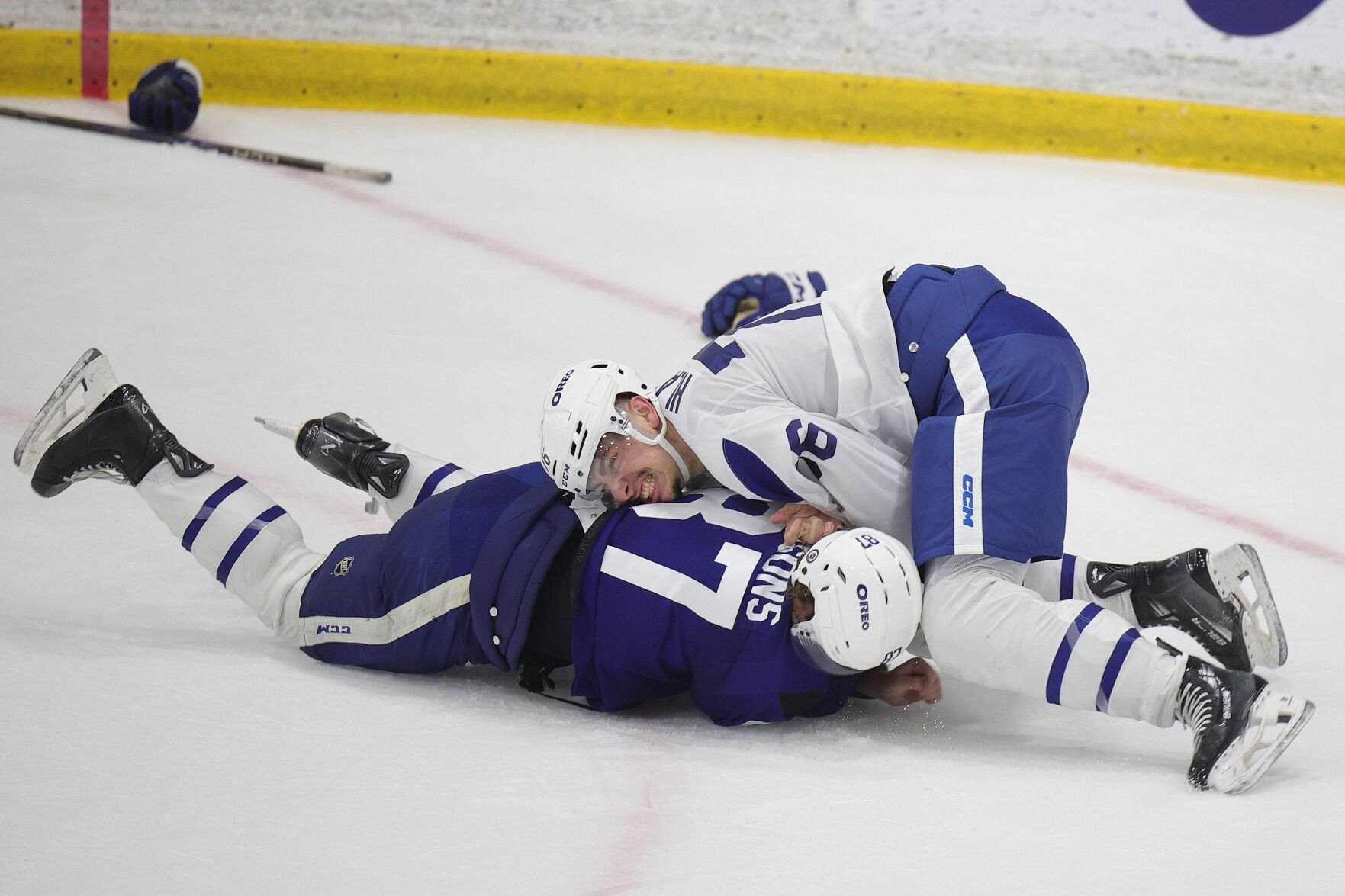 Maple Leafs’ heavyweight hopefuls get the preliminaries out of the way as quickly as possible