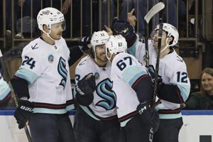 Bjorkstrand scores twice as Kraken rally past Rangers for a 7-5 win