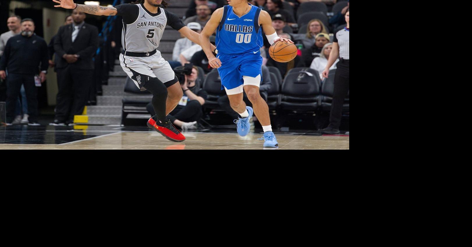 The ball bounced Castle’s way for a career-high 40 points in triple-double in Spurs’ win over Mavs