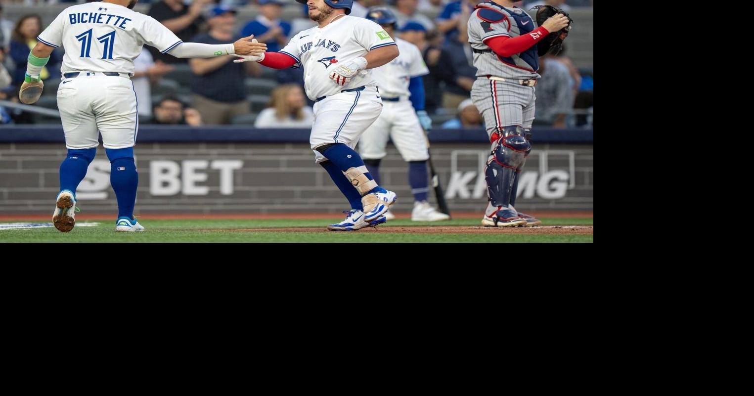 Kirk, Gimenez hit home runs to power Blue Jays to 10-4 rout of Twins