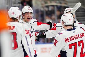 Logan Thompson backstops Capitals to 4-0 shutout victory over Maple Leafs