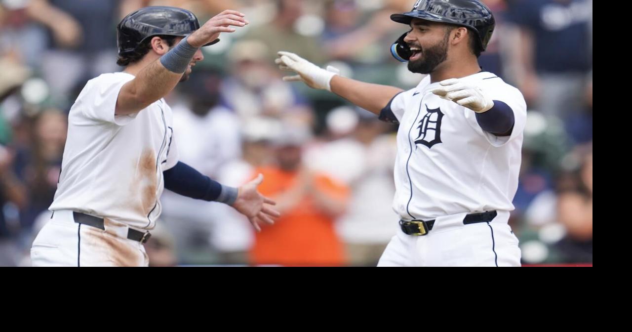 Tigers score 9 runs in 2 innings of 11-2 win over White Sox after scoring 5 in 6 previous games
