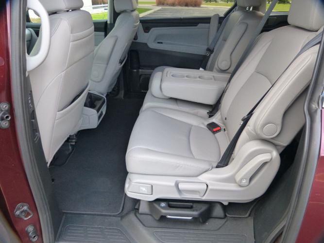 Middle Seat For Honda Odysseynull