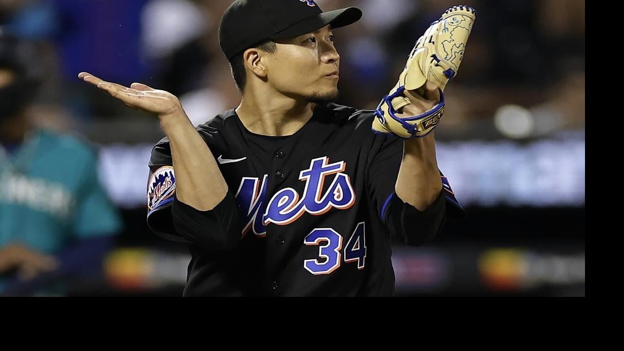 New York Mets starting pitcher Kodai Senga, of Japan, reacts