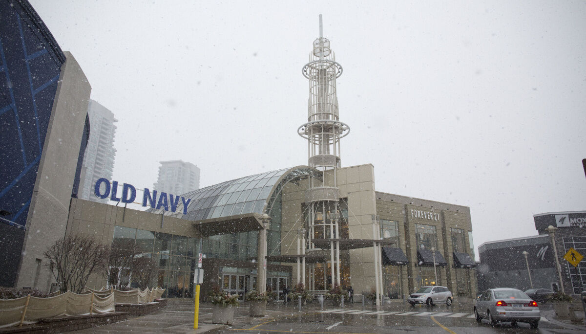 Hollister in scarborough on sale town centre