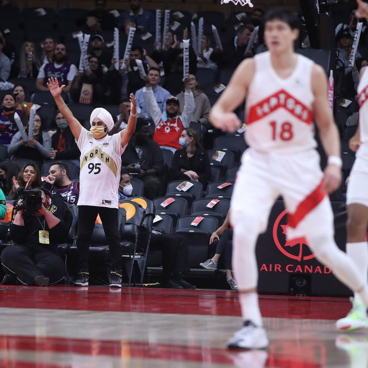 Heres what people are saying about the eye-popping prices for Raptors tickets in Toronto