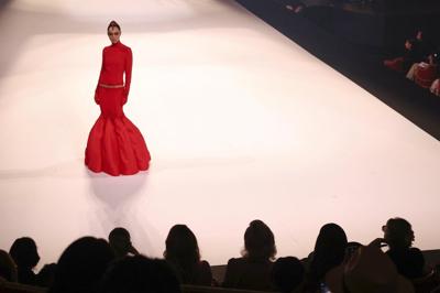 Stéphane Rolland lets couture speak for itself with space-age glamor