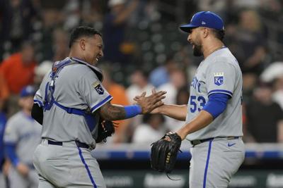 Witt and India each drive in 2 runs as the Royals beat the Astros 7-5