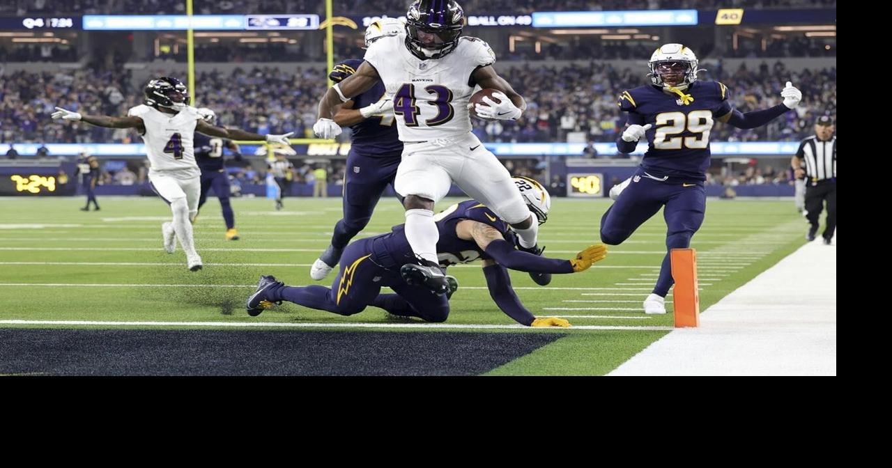 Ravens' running game was crucial in a big win over the Chargers, especially on 4th down