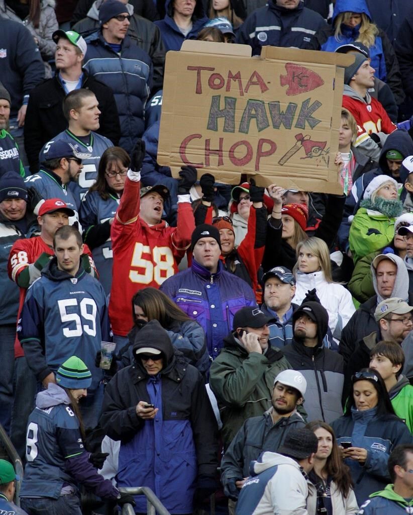 Best NFL fan signs