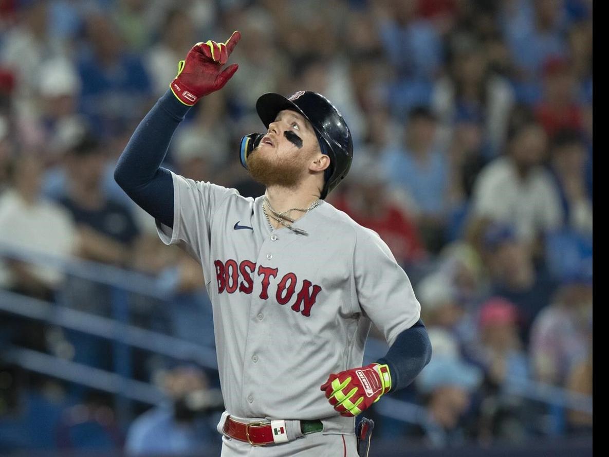 Why Alex Verdugo Should Win a Gold Glove for the Boston Red Sox