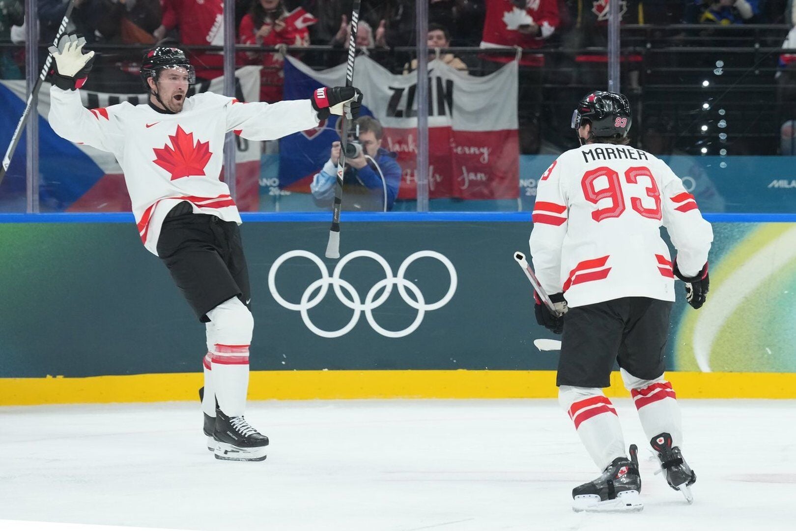 Celebrini scores, Binnington solid as Canada blanks Czechs in men's