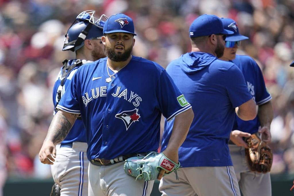 Toronto Blue Jays' Devon Travis feels right after two days off to