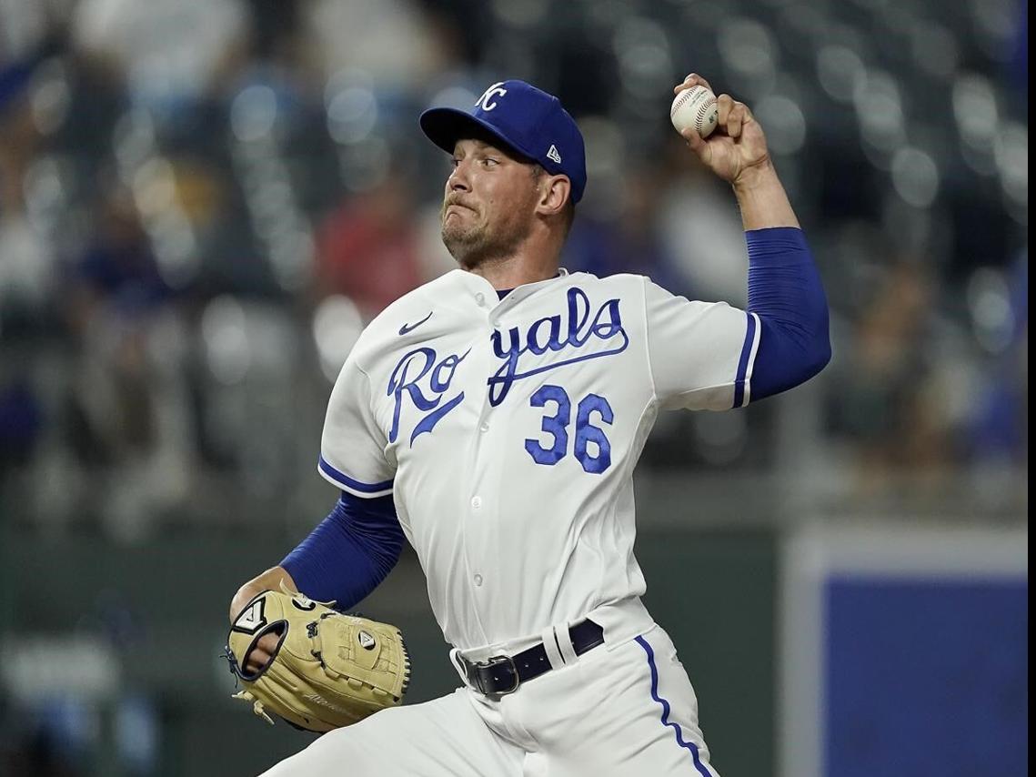 St. Louis Cardinals relief pitcher James Naile throws a pitch