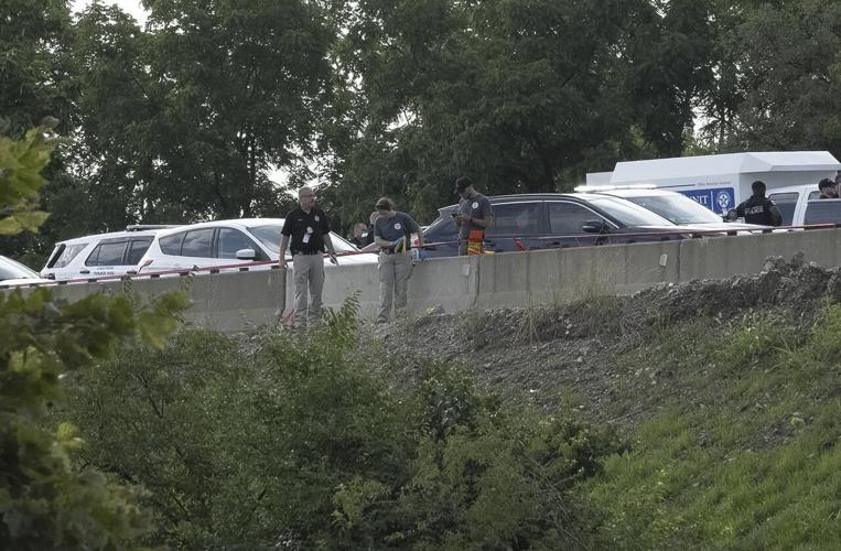 Suspect killed, officer wounded as robbery spree ends with pursuit ...