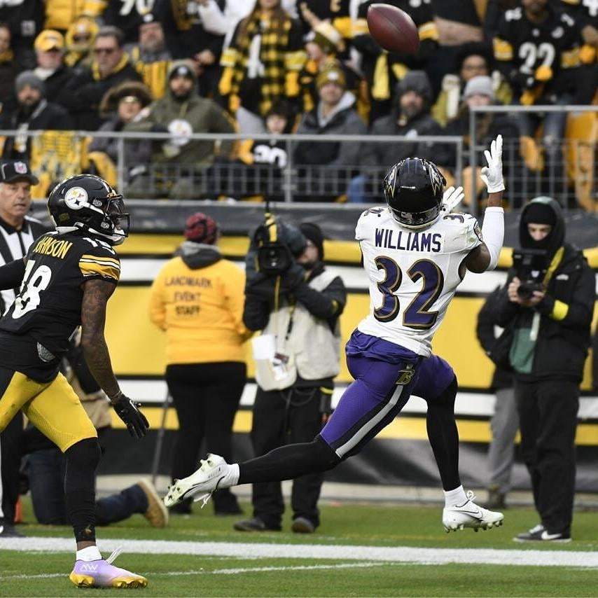 Without Jackson, Ravens rush by sloppy Steelers 16-14