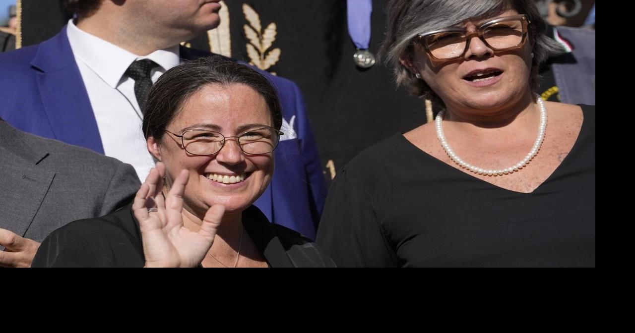 Thousands commemorate Italy’s fascist dictator Mussolini