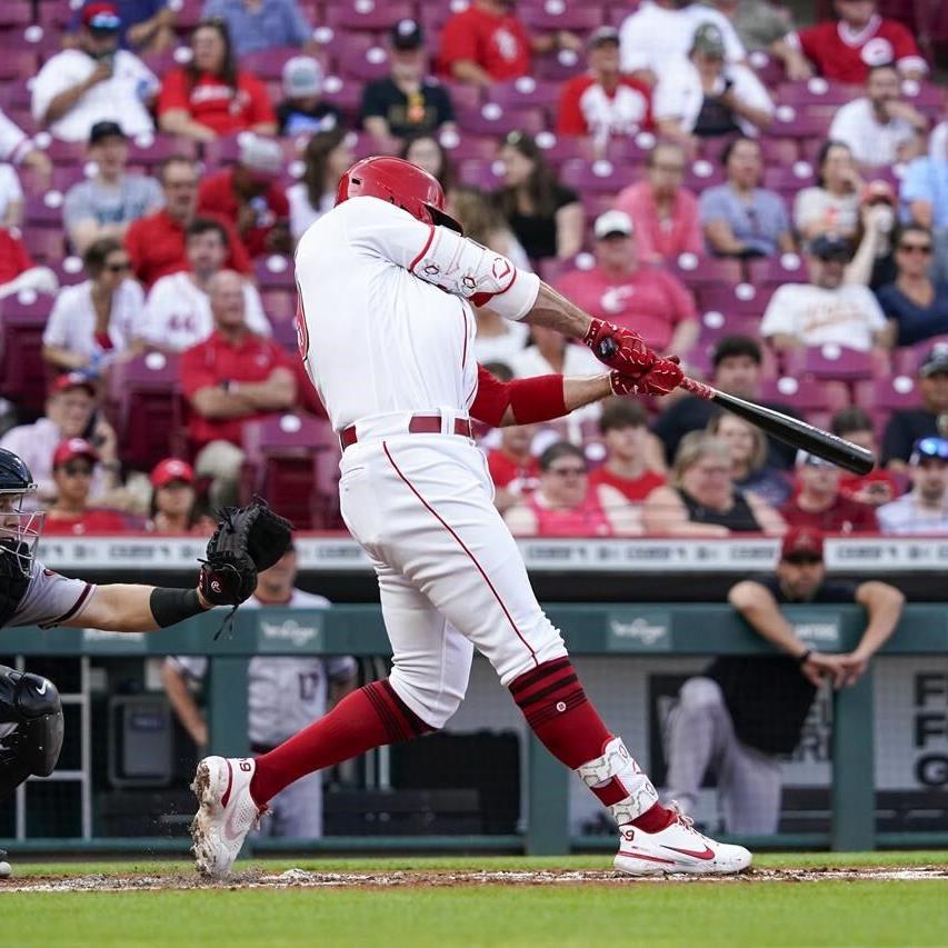 Ashcraft shuts down D-backs, Reds power way to 14-8 win