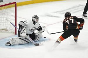 Dubois, Roy end long goal droughts to propel Kings to 3-1 victory over Ducks