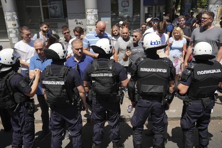 Europe's human rights watchdog concerned over use of force against Serbia anti-corruption protesters