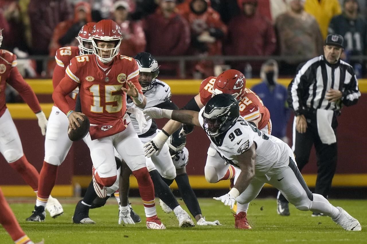 Jalen Hurts Leads Second-half Rally As Eagles Beat Chiefs In Super Bowl ...