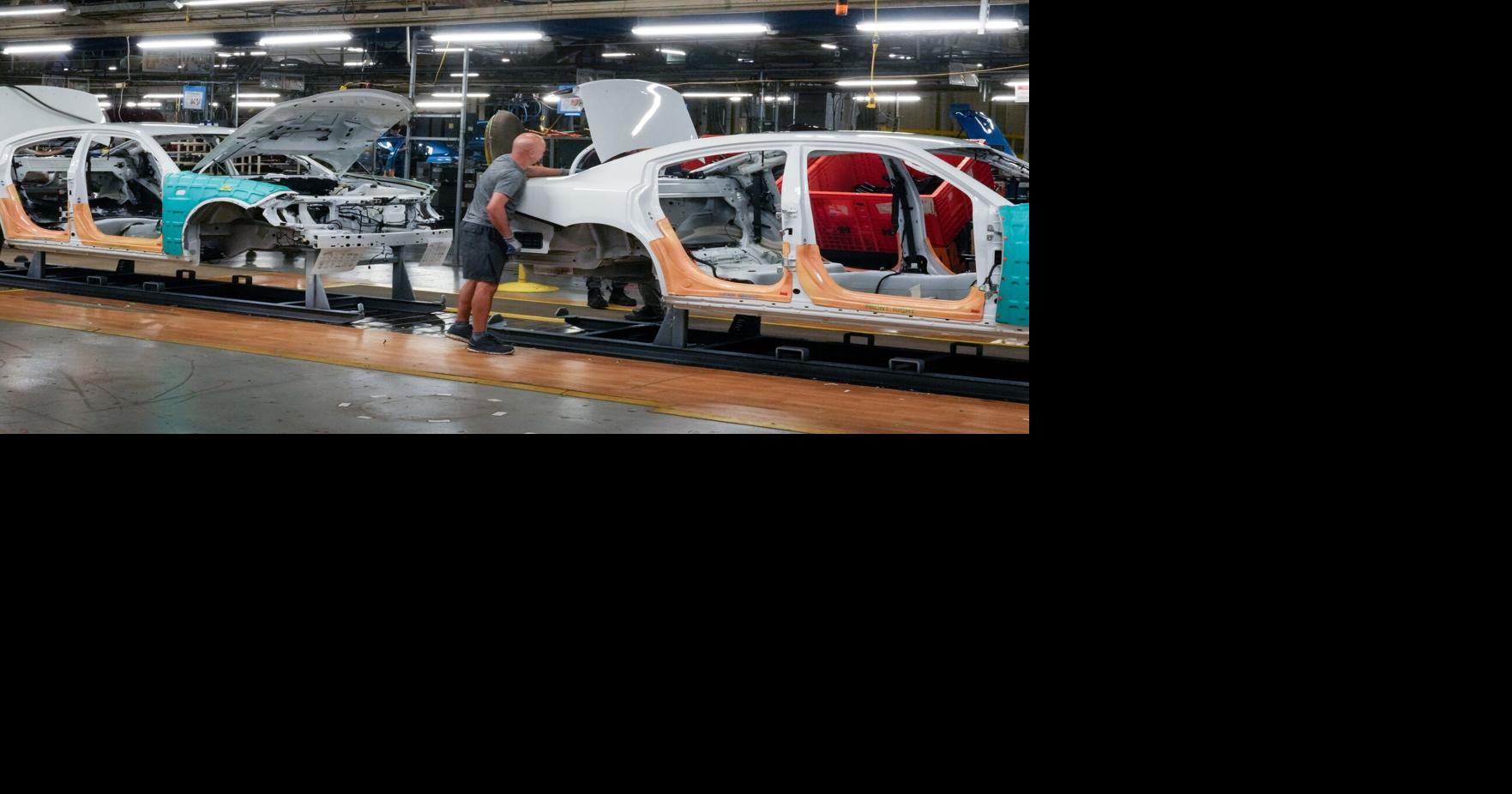 Ontario’s percentage of manufacturing jobs plunging, watchdog says