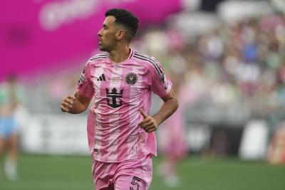 FC coach pays tribute to retiring Miami midfielder Sergio Busquets