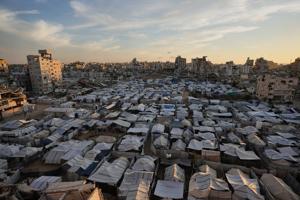 Satellite photos show how Israeli forces have erased Gaza towns