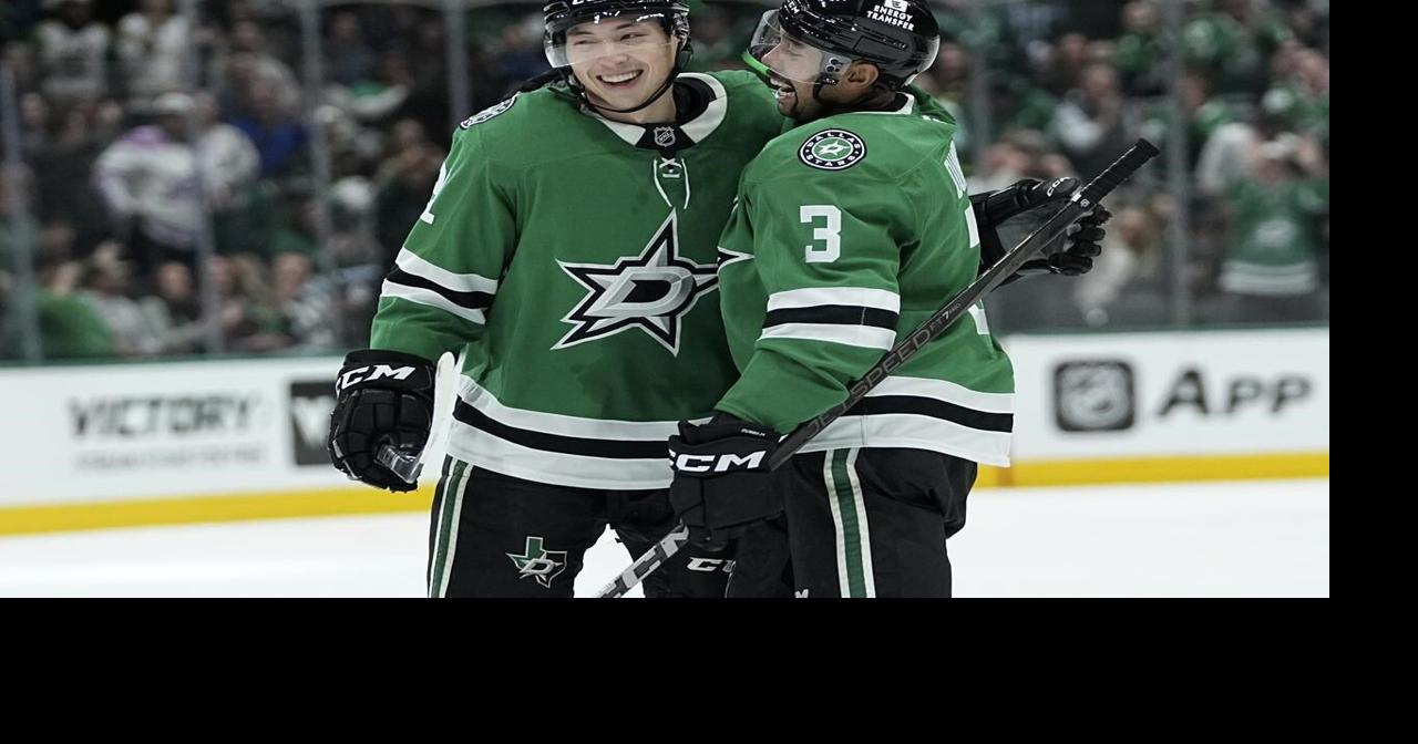 Robertson has goal and 2 assists to end scoring drought, helps Stars beat Sharks 5-2