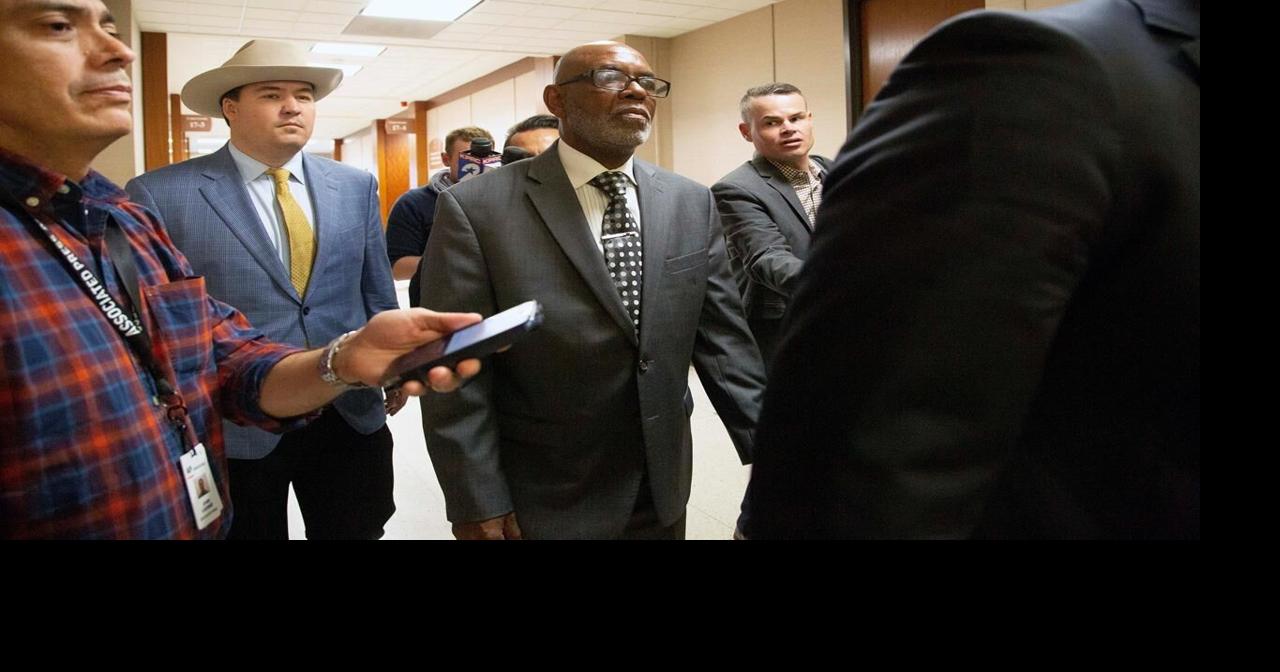 Ex-Houston cop charged in raid accused in old drug case