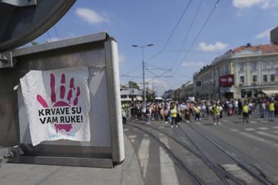 Serbian anti-graft protests clash with riot police as political tensions persist