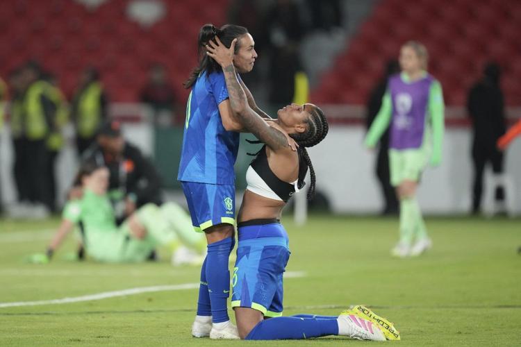 Marta's late heroics lead Brazil to ninth Copa America Femenina title