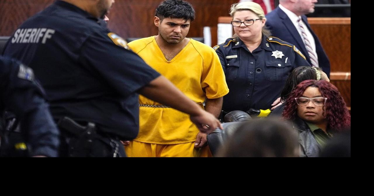Prosecutors will seek the death penalty for 2 Venezuelan men accused of ...
