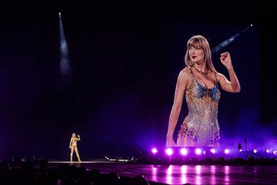 lachance taylor swift.JPG
