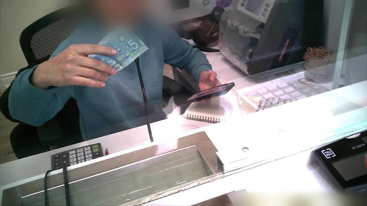 Undercover journalist exposes shady crypto-to-cash services