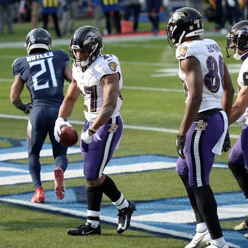 Lamar winless no more, leads Ravens to 20-13 win over Titans