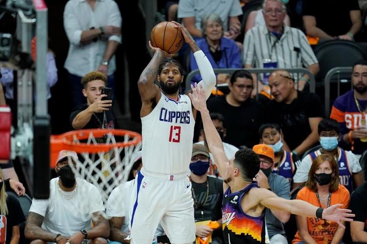 Paul George Reacts to Increased Responsibility Without Kawhi Leonard -  Sports Illustrated LA Clippers News, Analysis and More