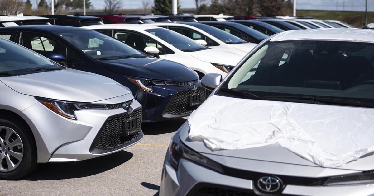 Auto sales rise 3.7 per cent in March from a year earlier