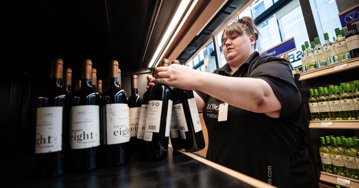 Canadian brewers and wineries don’t want provincial governments to back down on U.S. booze bans
