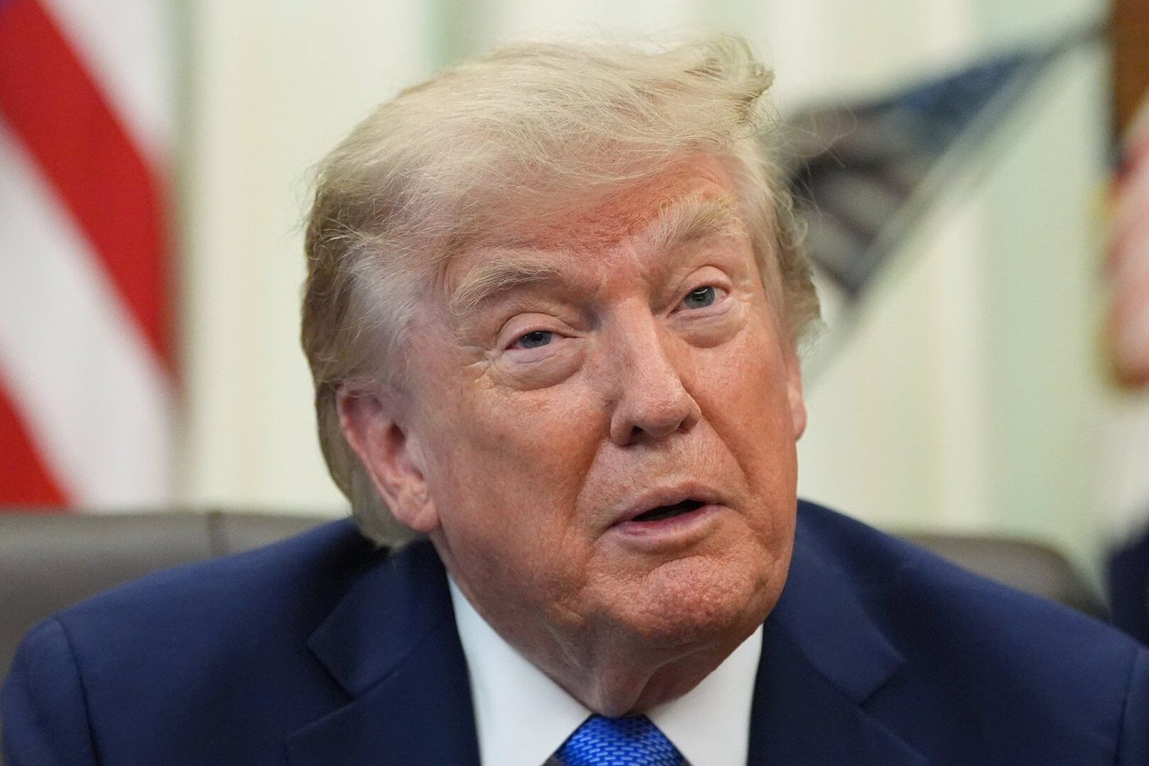 Trump signs executive orders to limit birthright citizenship, targeting birth tourism and children of foreign officials; legal experts question feasibility