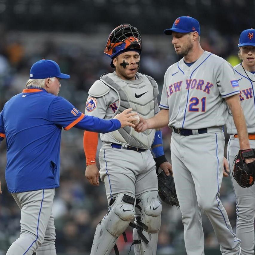 Scherzer hit hard, chased early in return from suspension