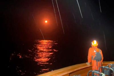 Rescuers search for 11 missing after speedboat capsized in western Indonesia