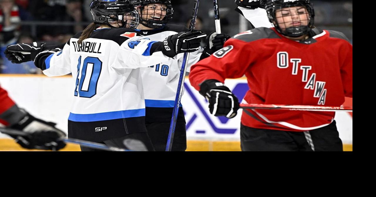 Natalie Spooner nets two points to lead PWHL Toronto to 5-2 win over