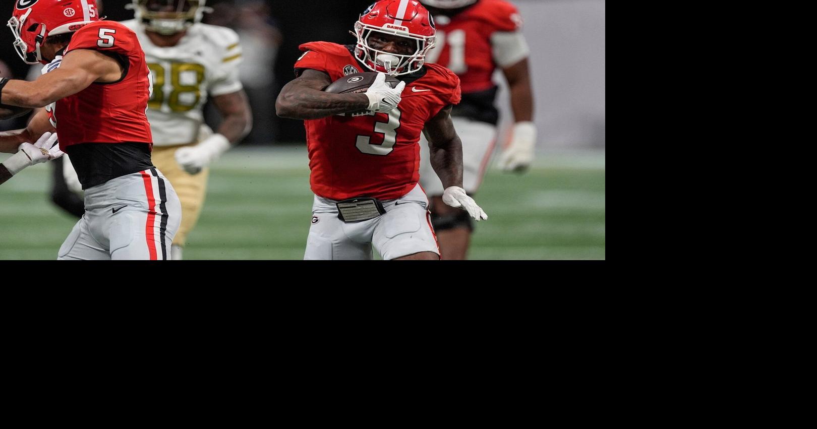 No. 4 Georgia holds off No. 23 Georgia Tech 16-9 for 8th straight win ...