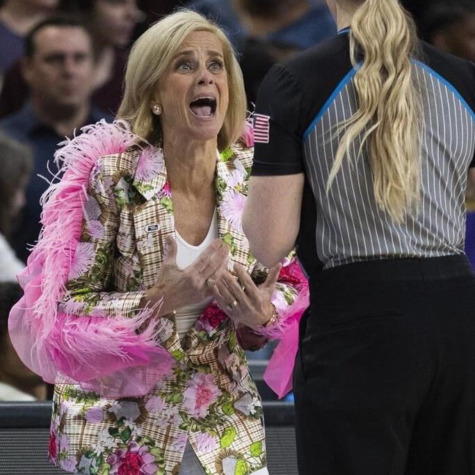 That sh*t was wild”: College hoops world raves about LSU coach Jennifer  Roberts' eye-catching outfit during Tigers' South Carolina matchup