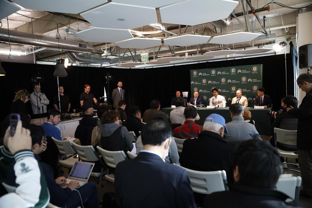 Shintaro Fujinami ready to get started in majors with A's