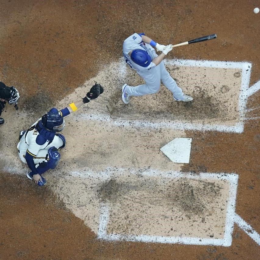 Urías, Dodgers blank Brewers 4-0, continue 2nd-half surge